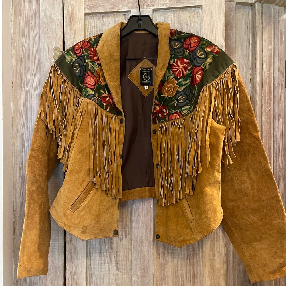 Vintage Chasser Suede Crop Fringe Jacket with Floral Embroidery